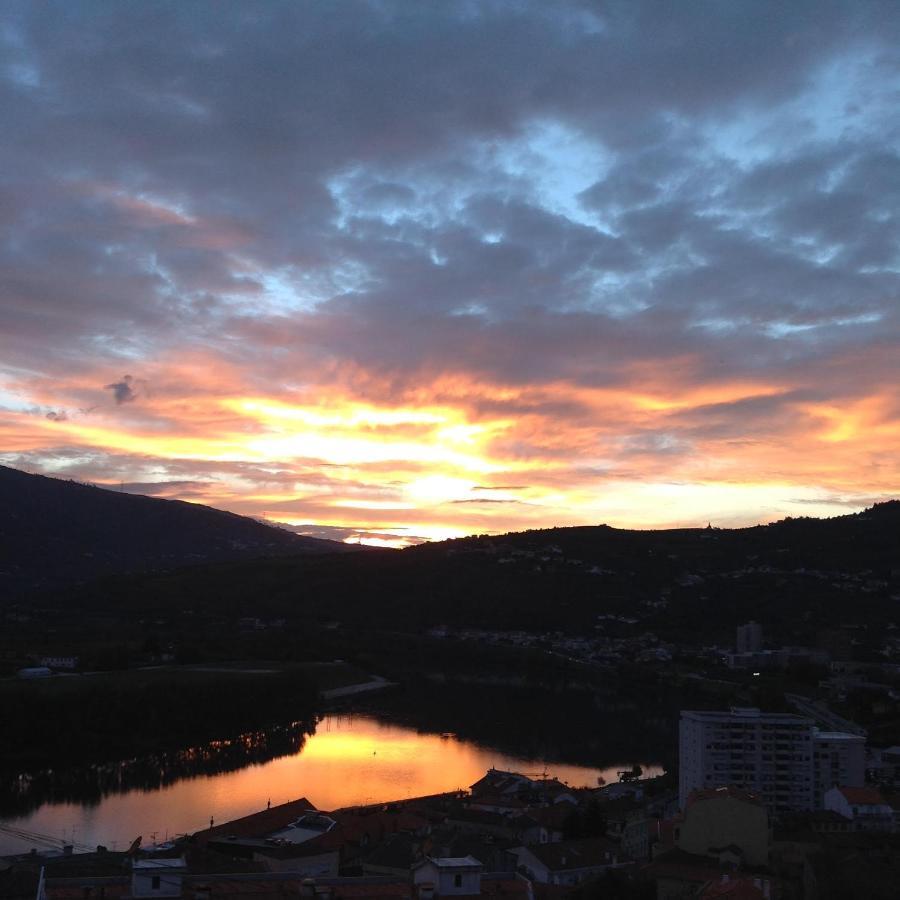 Douro Vally Inn Peso da Régua Exteriör bild